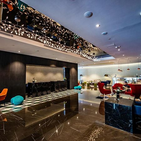 La Vie Gardens Hotel Apartments Дубай Экстерьер фото