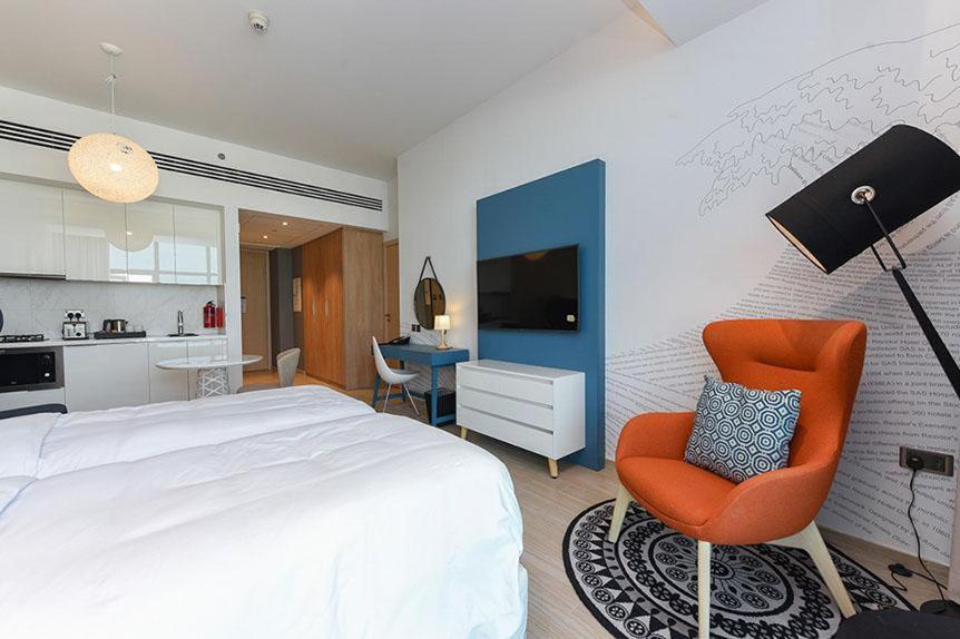 La Vie Gardens Hotel Apartments Дубай Экстерьер фото