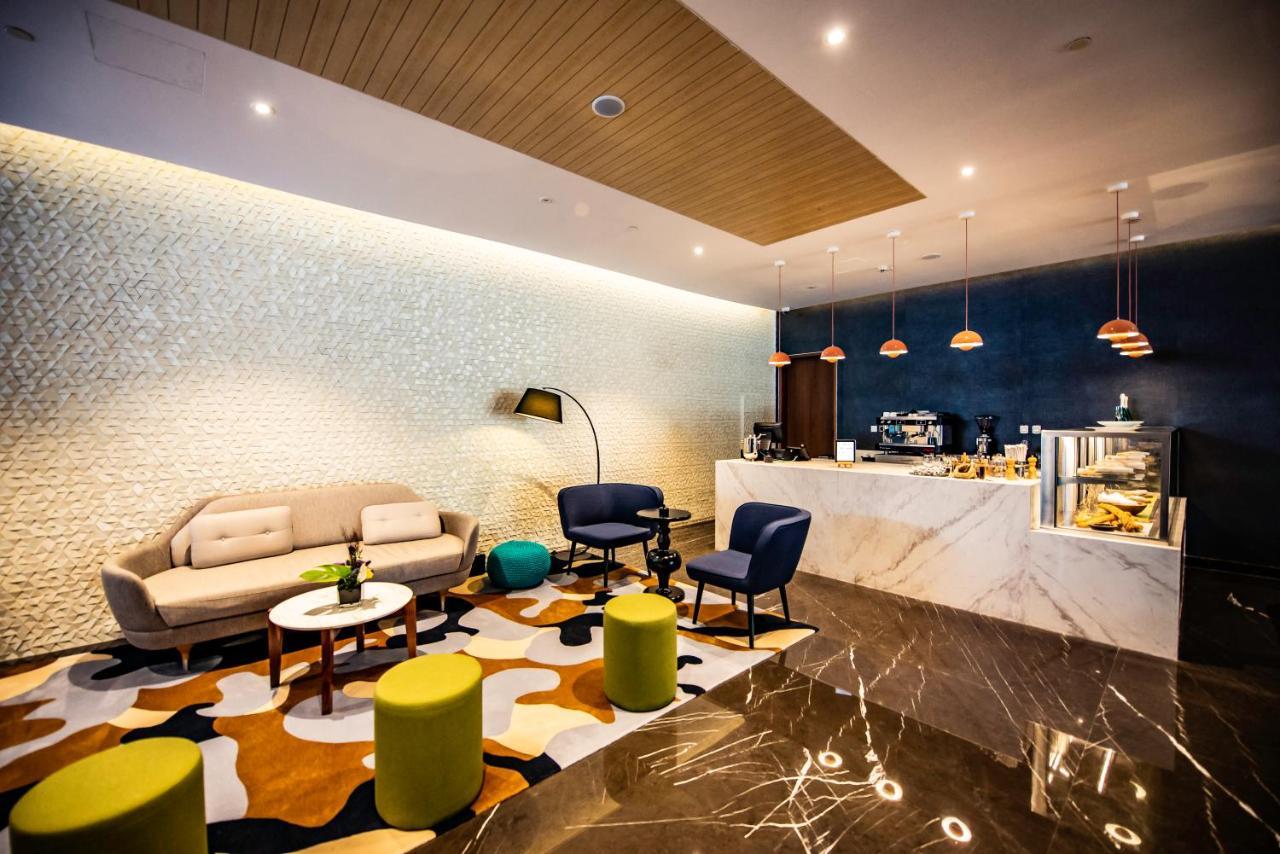 La Vie Gardens Hotel Apartments Дубай Экстерьер фото