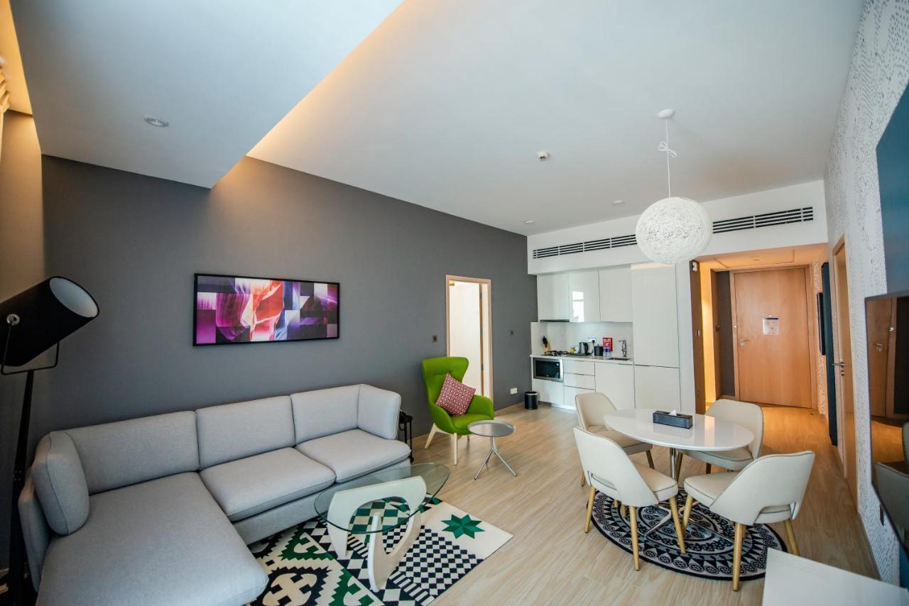 La Vie Gardens Hotel Apartments Дубай Экстерьер фото